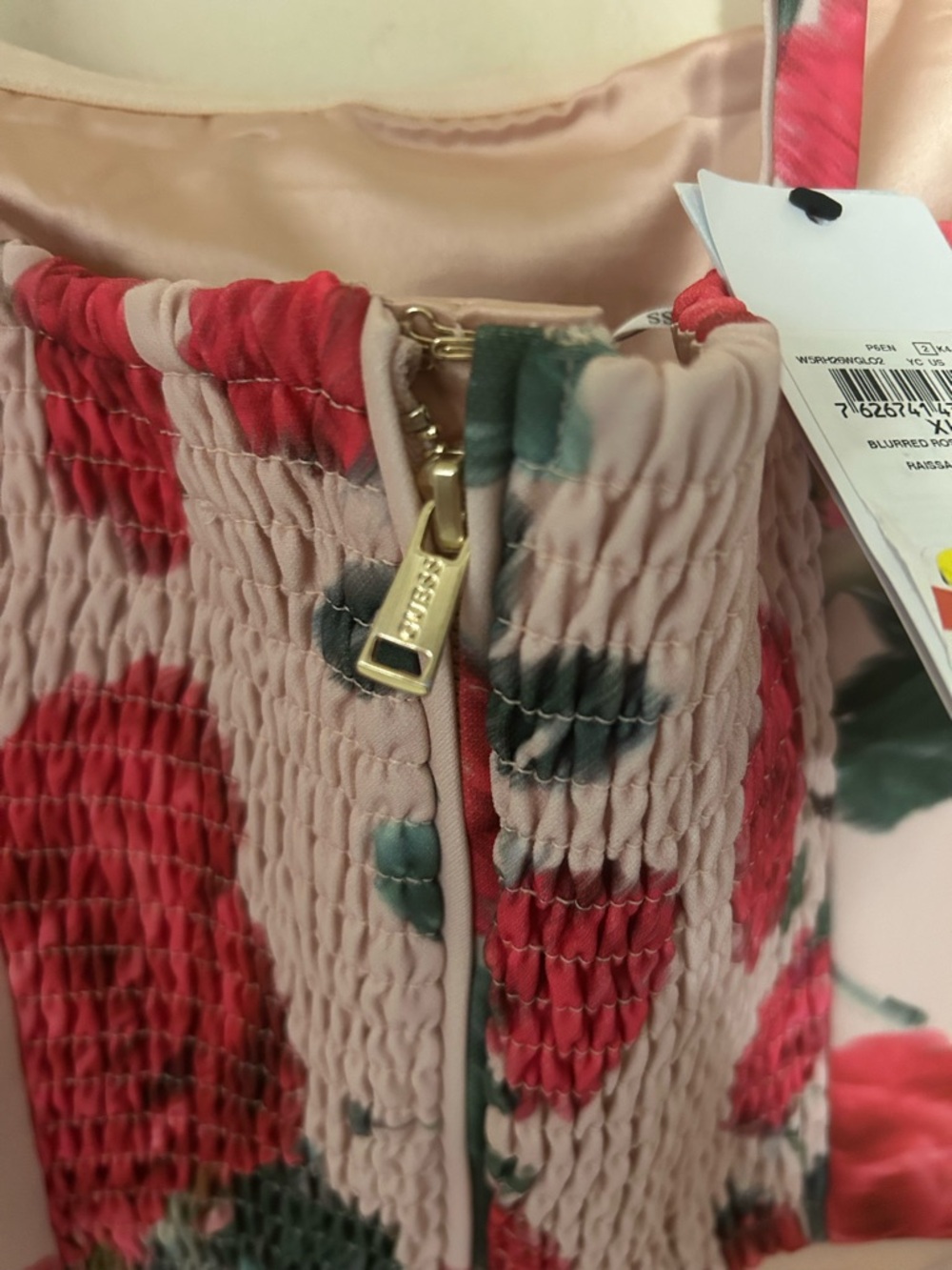 GUESS WOMEN'S RAISSA FLORAL SMOCKED-BACK BUSTIER TOP MSRP $89 XL - Picture 4 of 4